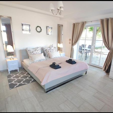 Ferienwohnung Fanny ドレスデン エクステリア 写真